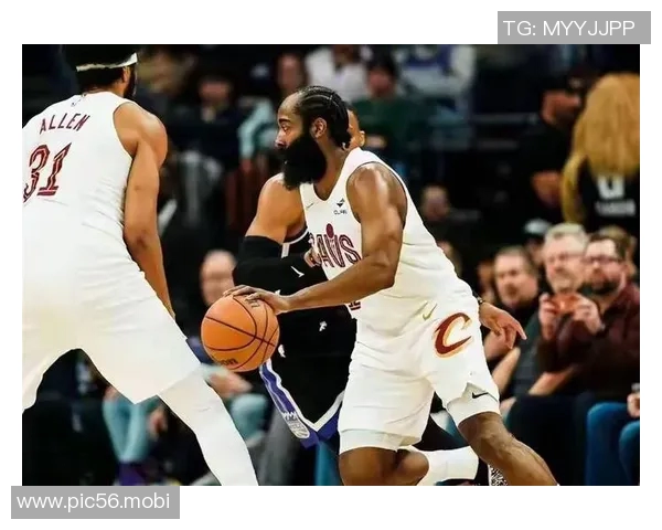 骑士主帅：哈登阅读比赛是詹姆斯级别 既能砍40分也能送20助攻